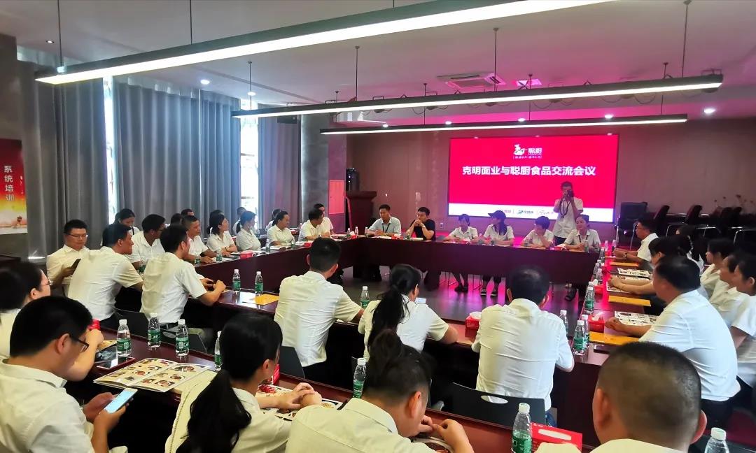 汽車碳纖維尾翼3